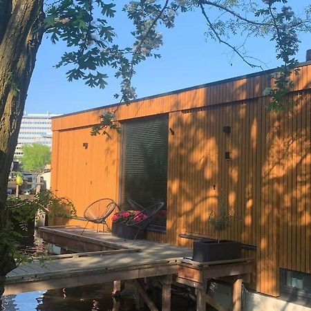 Beautiful Amstel Houseboat Apartment อัมสเตอร์ดัม ภายนอก รูปภาพ